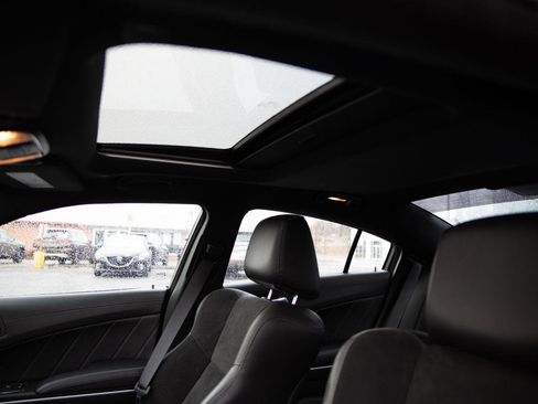 Used 2023 Dodge Charger R/T w/ Plus Group image 21