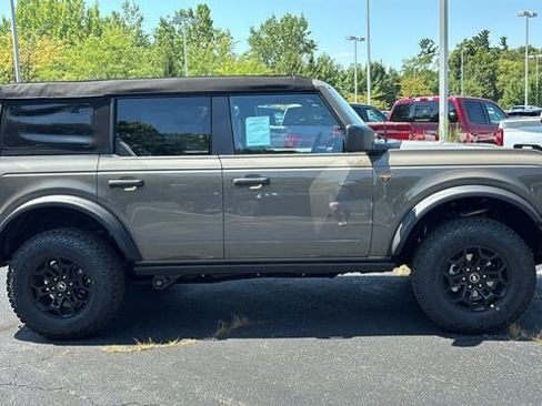 New 2026 Ford Bronco Badlands AWD/4WD image 28