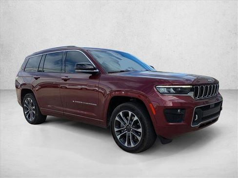 Used 2022 Jeep Grand Cherokee L Overland image 3
