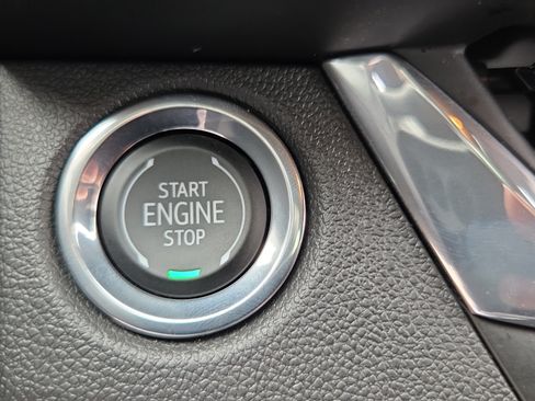 Certified 2025 Buick Envista Preferred FWD image 22