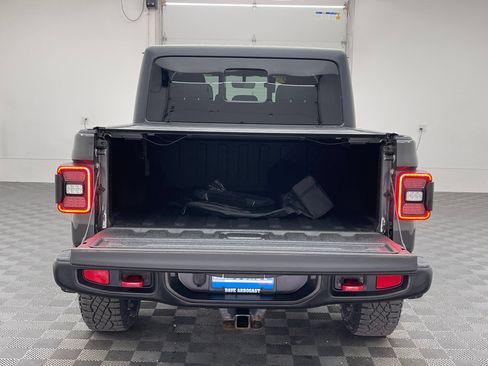 Used 2021 Jeep Gladiator Rubicon AWD/4WD image 9