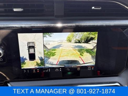 Used 2025 GMC Sierra 3500 AT4 w/ AT4 Premium Plus Package AWD/4WD image 27