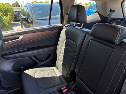 Used 2026 Volkswagen Atlas SE FWD image 41
