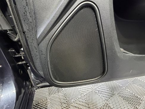 Used 2016 Dodge Charger SE RWD image 27