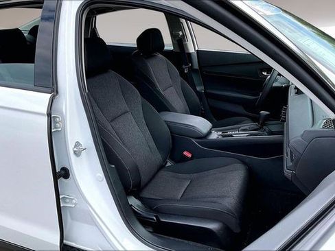 Certified 2024 Honda Accord EX image 24