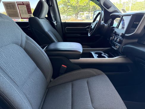 Used 2020 RAM 1500 Lone Star RWD image 31