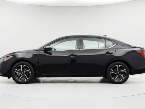 Used 2025 Nissan Sentra SV FWD image 5