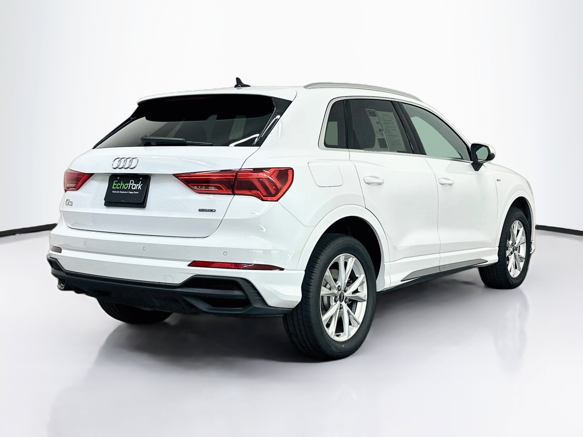 Used 2025 Audi Q3 2.0T Premium AWD/4WD image 9