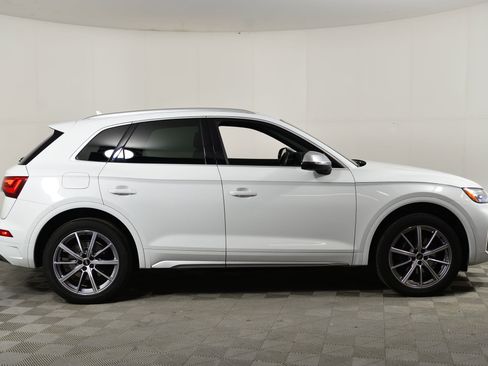 Used 2022 Audi SQ5 Premium Plus w/ Premium Plus Package image 8