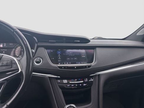 Used 2020 Cadillac XT5 Premium Luxury AWD/4WD image 15