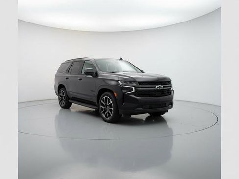 Used 2021 Chevrolet Tahoe RST w/ Luxury Package image 4