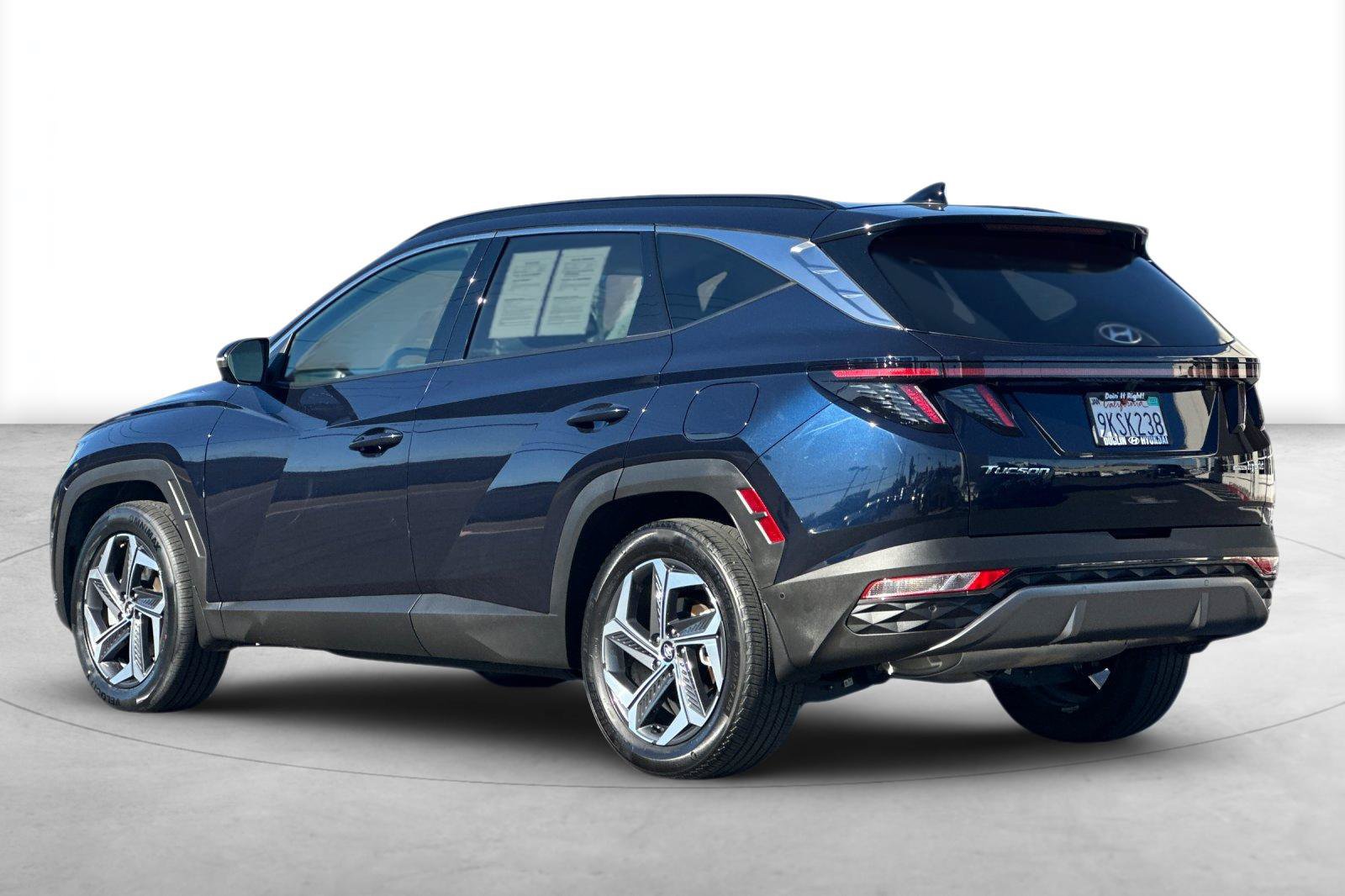 Used 2024 Hyundai Tucson Limited AWD/4WD image 4