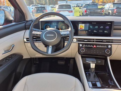 Used 2025 Hyundai Tucson SEL image 8