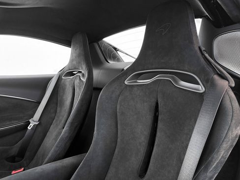 New 2026 McLaren Artura Spider image 12