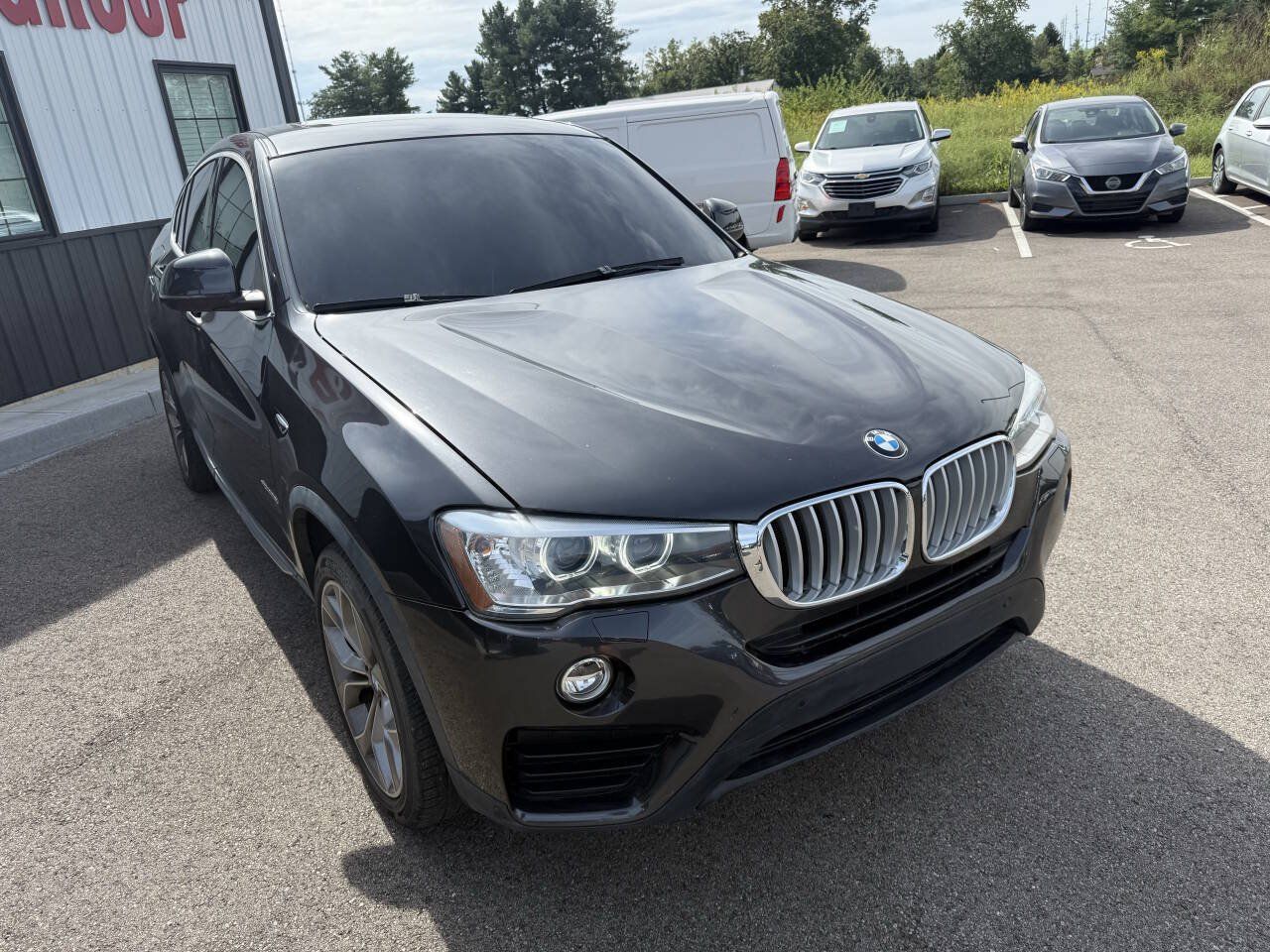 Used 2016 BMW X4 xDrive28i w/ Premium Package AWD/4WD image 4