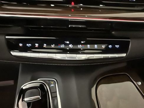 Used 2023 Cadillac Escalade Sport Platinum w/ LPO, ONYX Package AWD/4WD image 21
