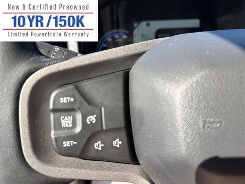 Used 2024 Ford Bronco Black Diamond image 19