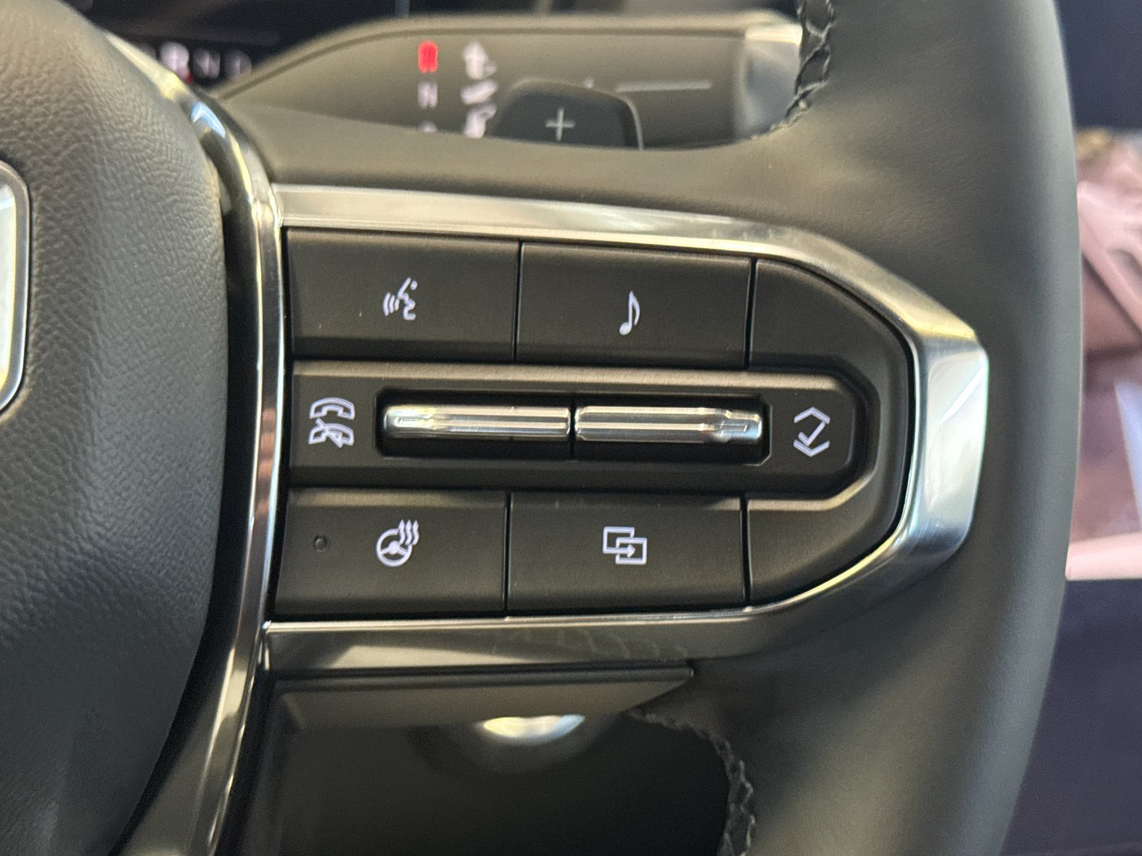 New 2027 GMC Terrain Elevation w/ Elevation Premium Package AWD/4WD image 28