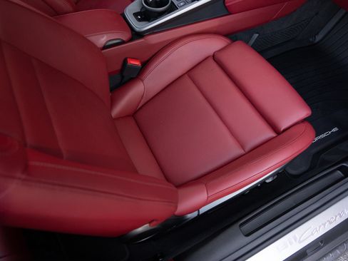 Certified 2021 Porsche 911 Carrera S RWD image 30