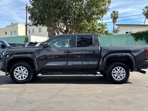 Certified 2026 Toyota Tacoma SR5 image 7