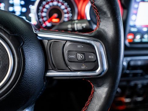 Used 2021 Jeep Gladiator Rubicon image 39