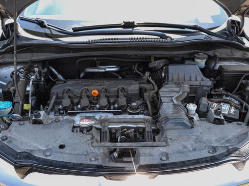 Used 2019 Honda HR-V Sport image 25