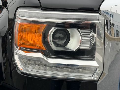 Used 2018 GMC Sierra 3500 Denali image 18