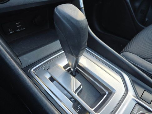 Used 2019 Subaru Forester Premium image 33