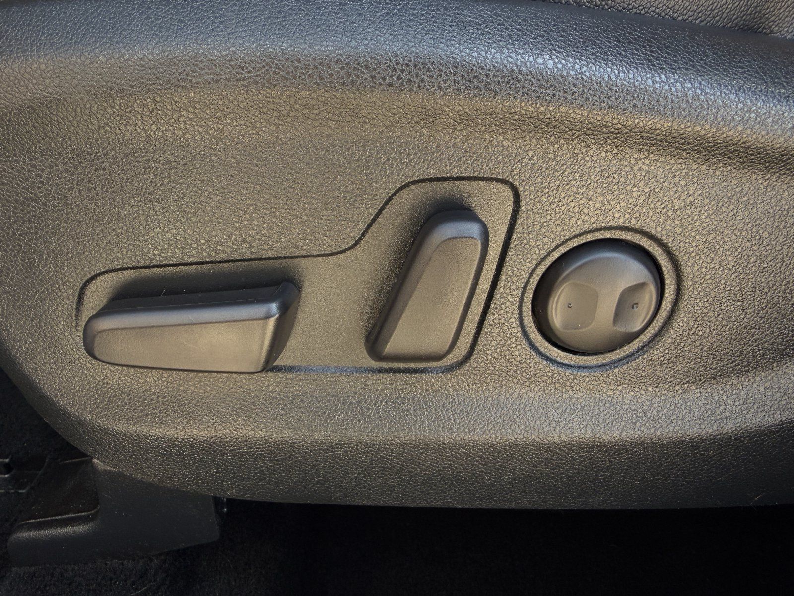 Used 2018 Kia Sportage SX FWD image 27