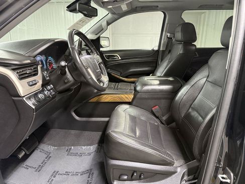 Used 2020 GMC Yukon XL Denali w/ Open Road Package AWD/4WD image 13