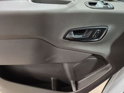 Used 2024 Ford Transit 350 XL image 38