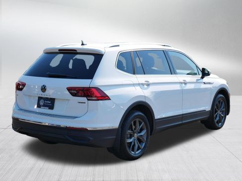 Certified 2024 Volkswagen Tiguan SE AWD/4WD image 5