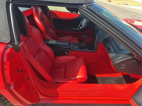 Used 1994 Chevrolet Corvette Convertible image 34