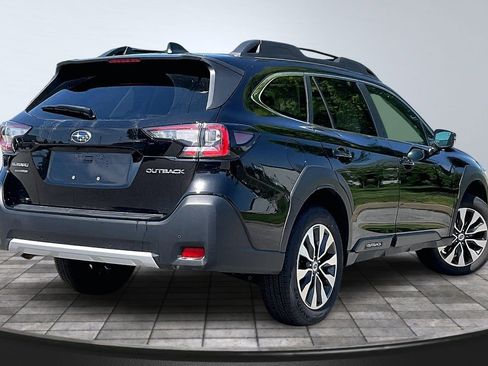 Certified 2024 Subaru Outback Limited AWD/4WD image 2