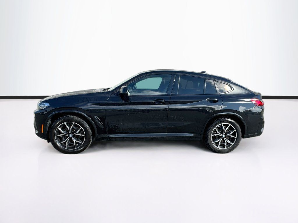 Used 2023 BMW X4 xDrive30i w/ M Sport Package AWD/4WD image 8
