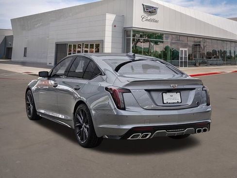 New 2026 Cadillac CT5 V image 4