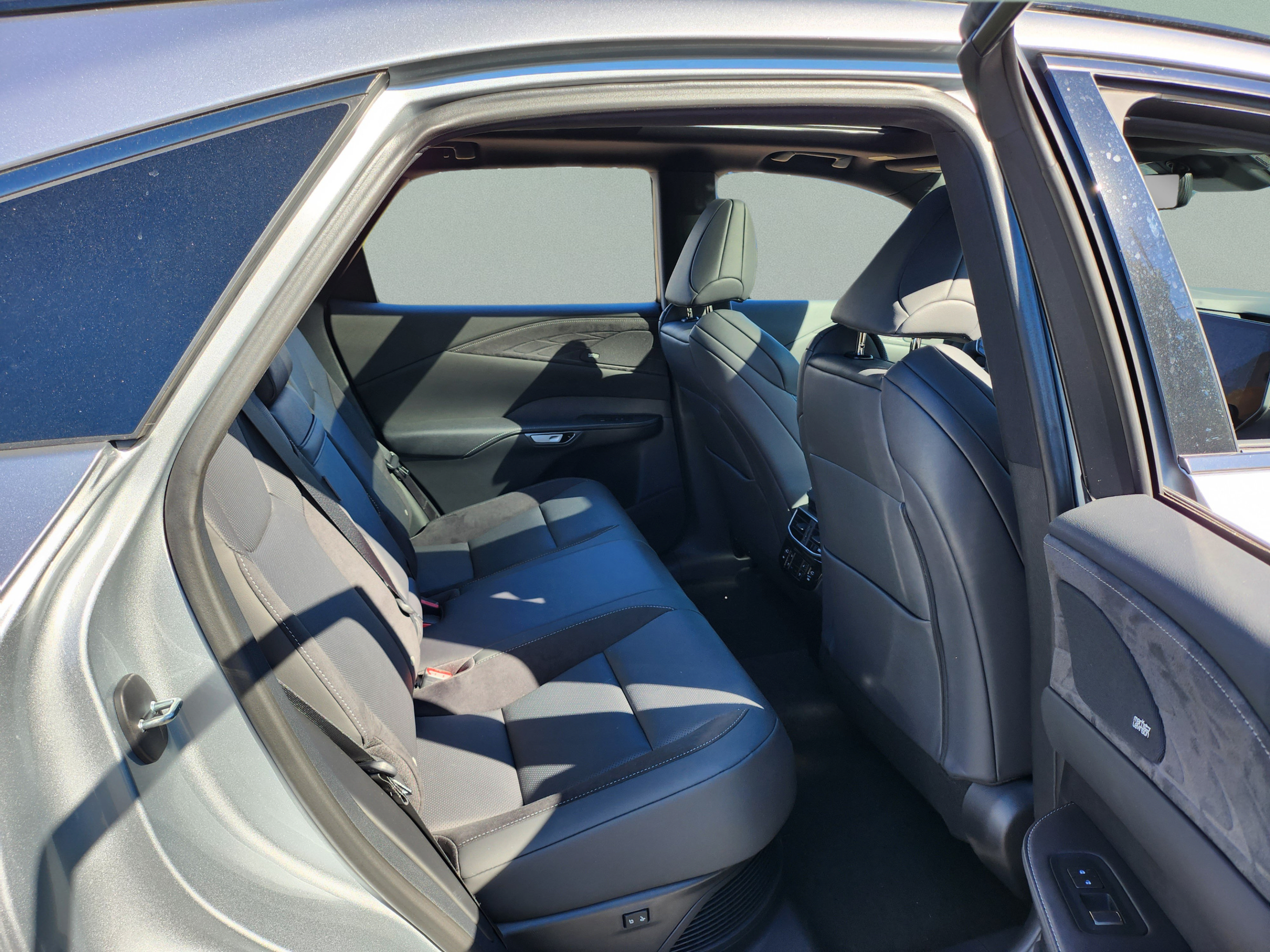 New 2026 Lexus RX 500h F Sport w/ Convenience Package AWD/4WD image 23