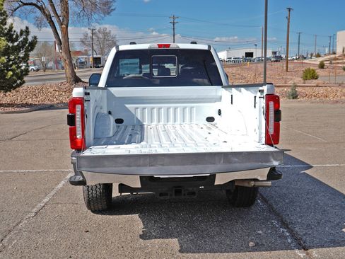 Used 2024 Ford F250 Lariat image 10
