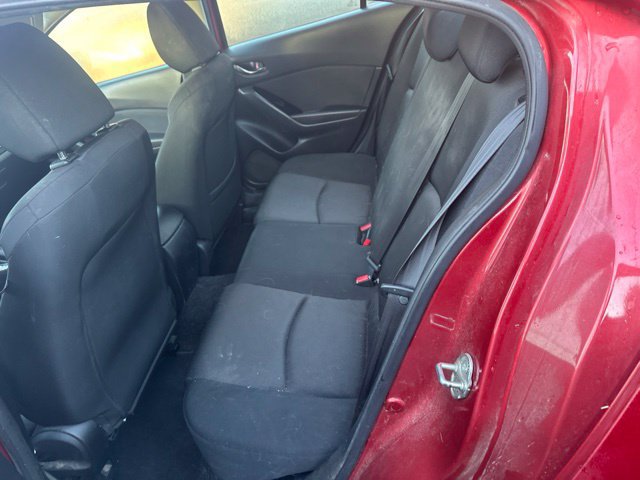 Used 2018 MAZDA MAZDA3 Sport FWD image 8