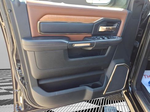 Used 2022 RAM 2500 Limited image 25