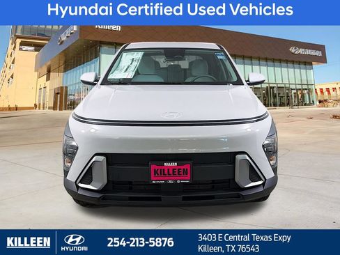 Used 2026 Hyundai Kona SE FWD image 2