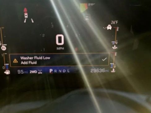 Used 2023 Chevrolet Colorado Trail Boss image 10