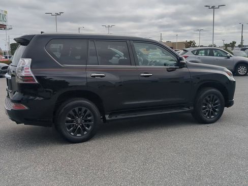 Used 2021 Lexus GX 460 Premium w/ Premium Package image 13