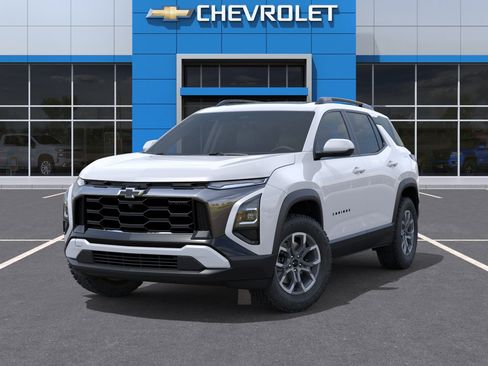 New 2026 Chevrolet Equinox ACTIV w/ Convenience Package III AWD/4WD image 6