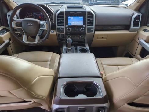 Used 2018 Ford F150 Lariat w/ Equipment Group 502A Luxury image 26