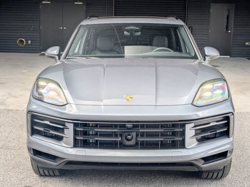 New 2026 Porsche Cayenne AWD/4WD image 6