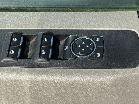Used 2017 Ford F250 XLT w/ FX4 Off-Road Package AWD/4WD image 24