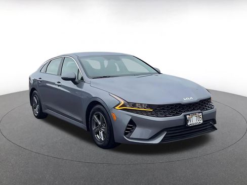 Used 2023 Kia K5 LXS image 3
