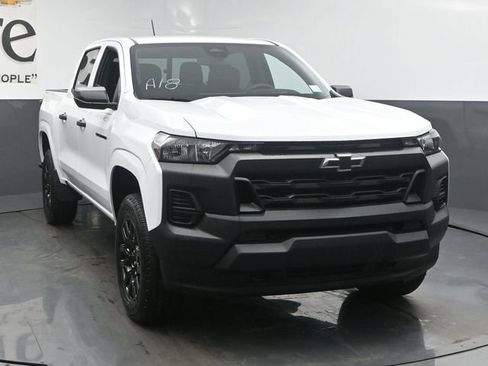 New 2026 Chevrolet Colorado W/T w/ WT Custom Package AWD/4WD image 29