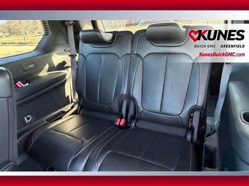 Used 2024 Jeep Grand Cherokee L Limited w/ Luxury Tech Group II AWD/4WD image 14